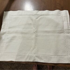 Hotel Luxury Linen Collection pillow sham